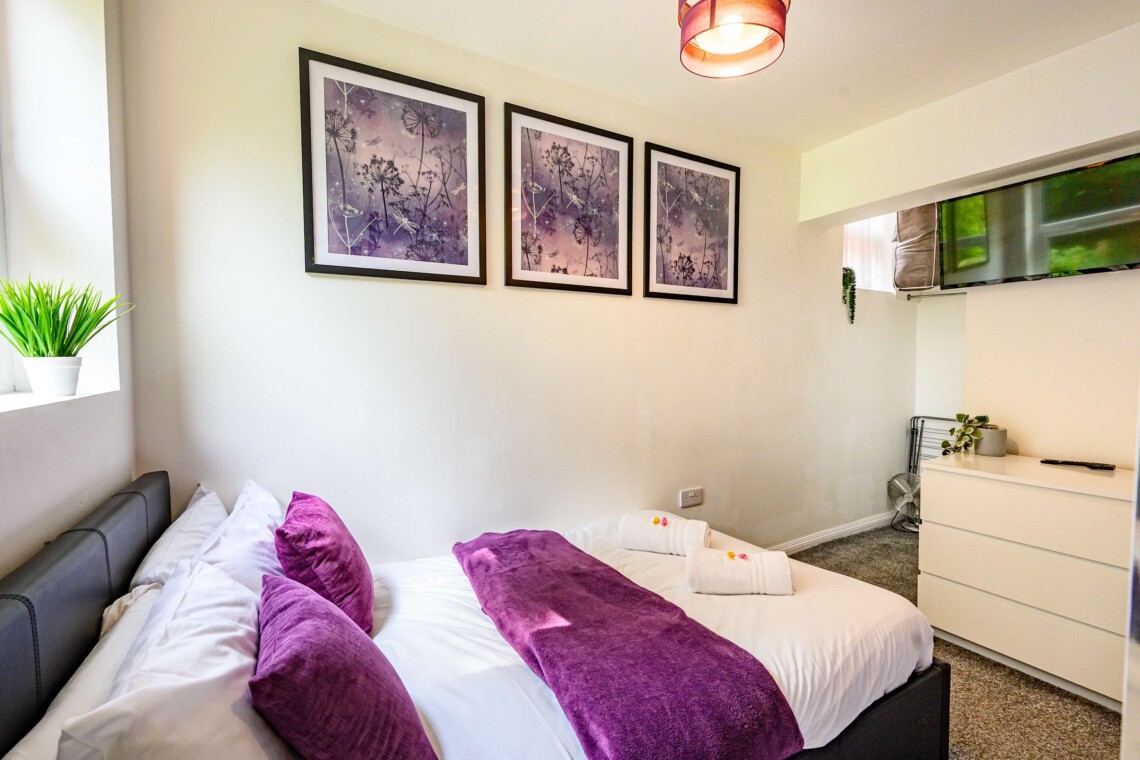 Amethyst double bedroom