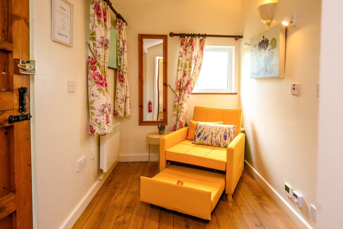Single sofa bed