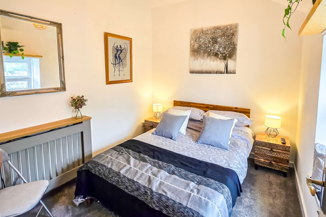 Double bedroom 