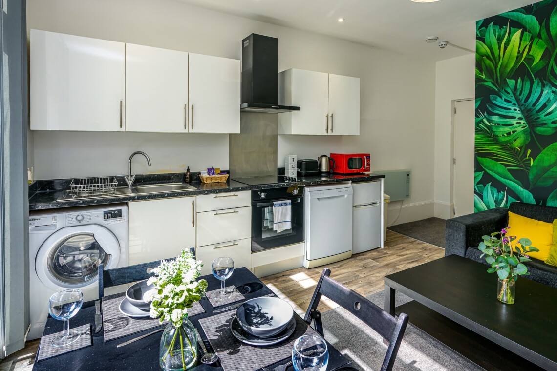 Well-equiped kitchen